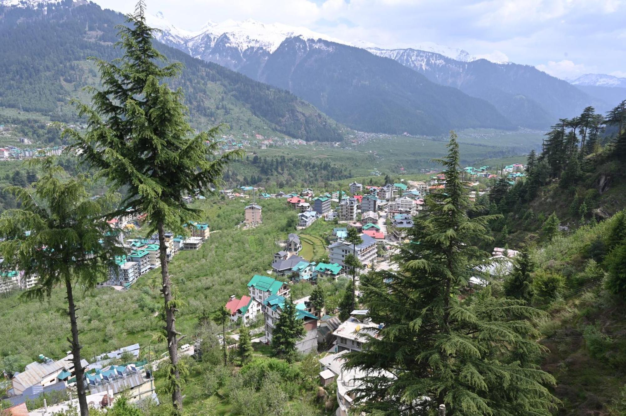 Hotel Seven Hills Manali Ngoại thất bức ảnh