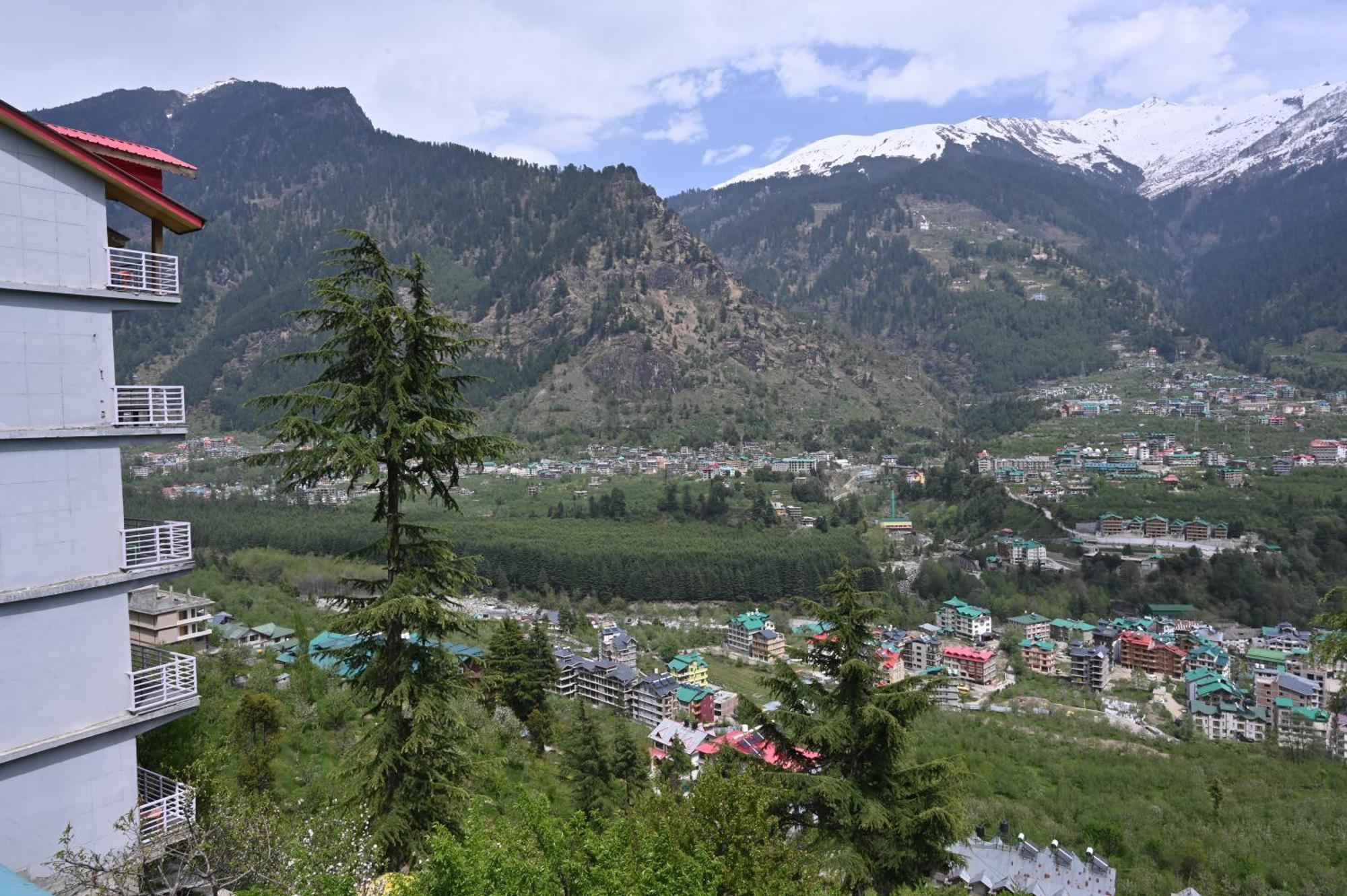 Hotel Seven Hills Manali Ngoại thất bức ảnh