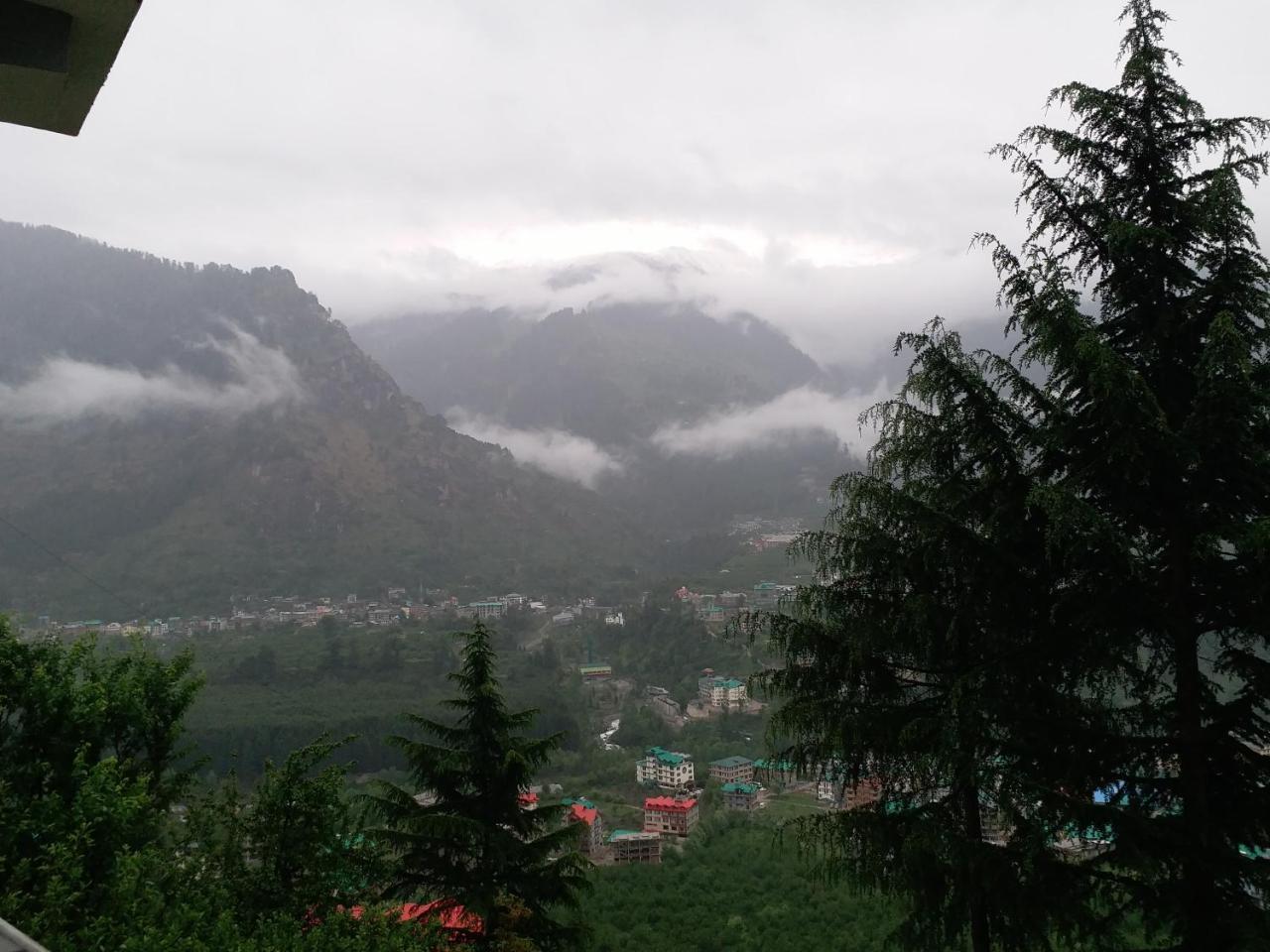 Hotel Seven Hills Manali Ngoại thất bức ảnh