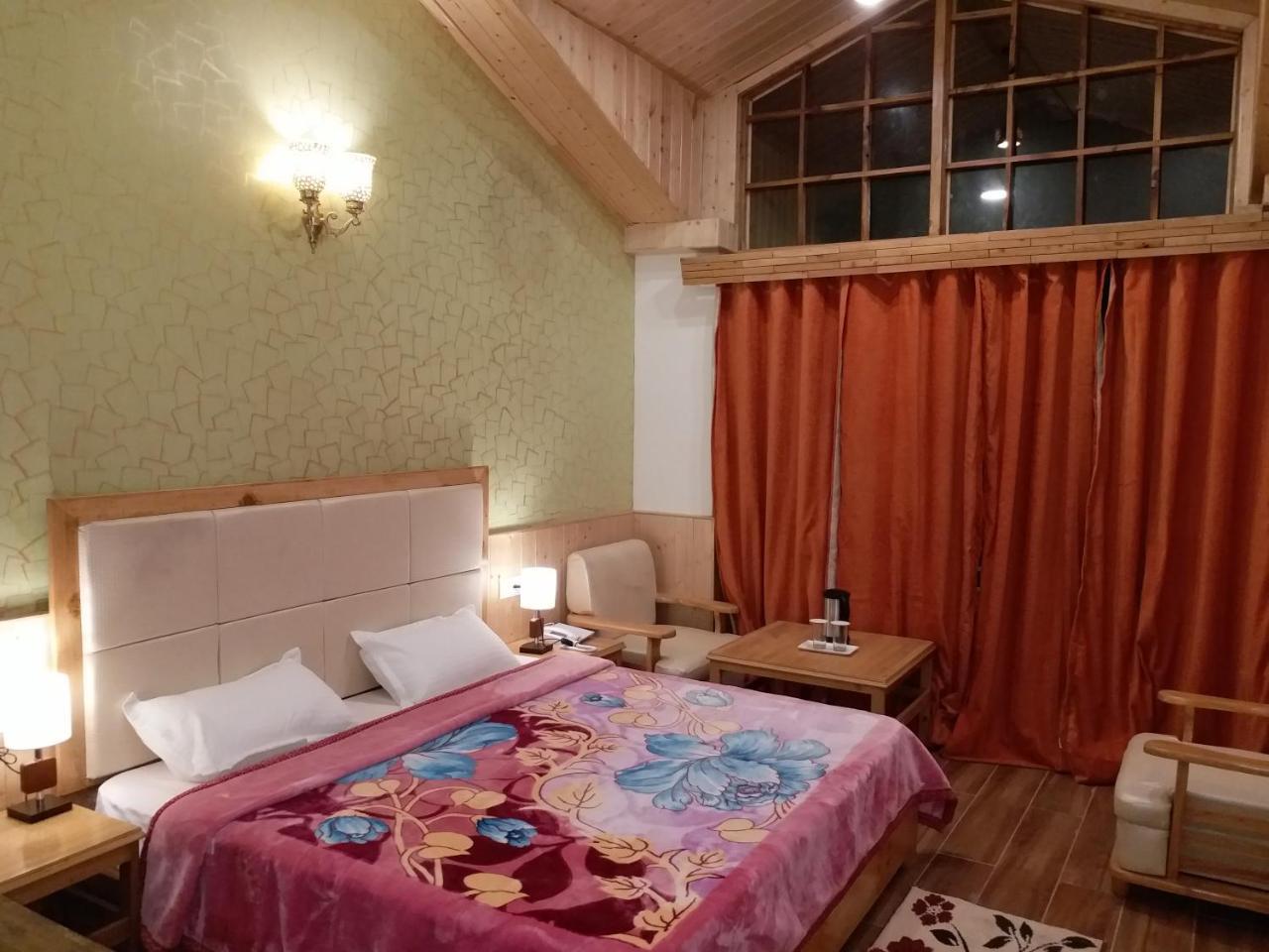Hotel Seven Hills Manali Ngoại thất bức ảnh