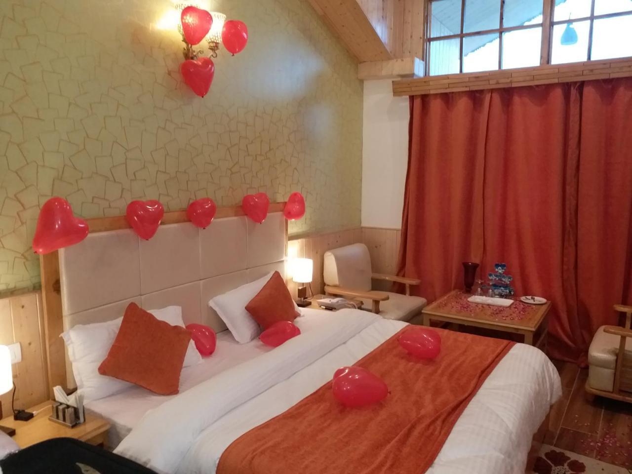 Hotel Seven Hills Manali Ngoại thất bức ảnh
